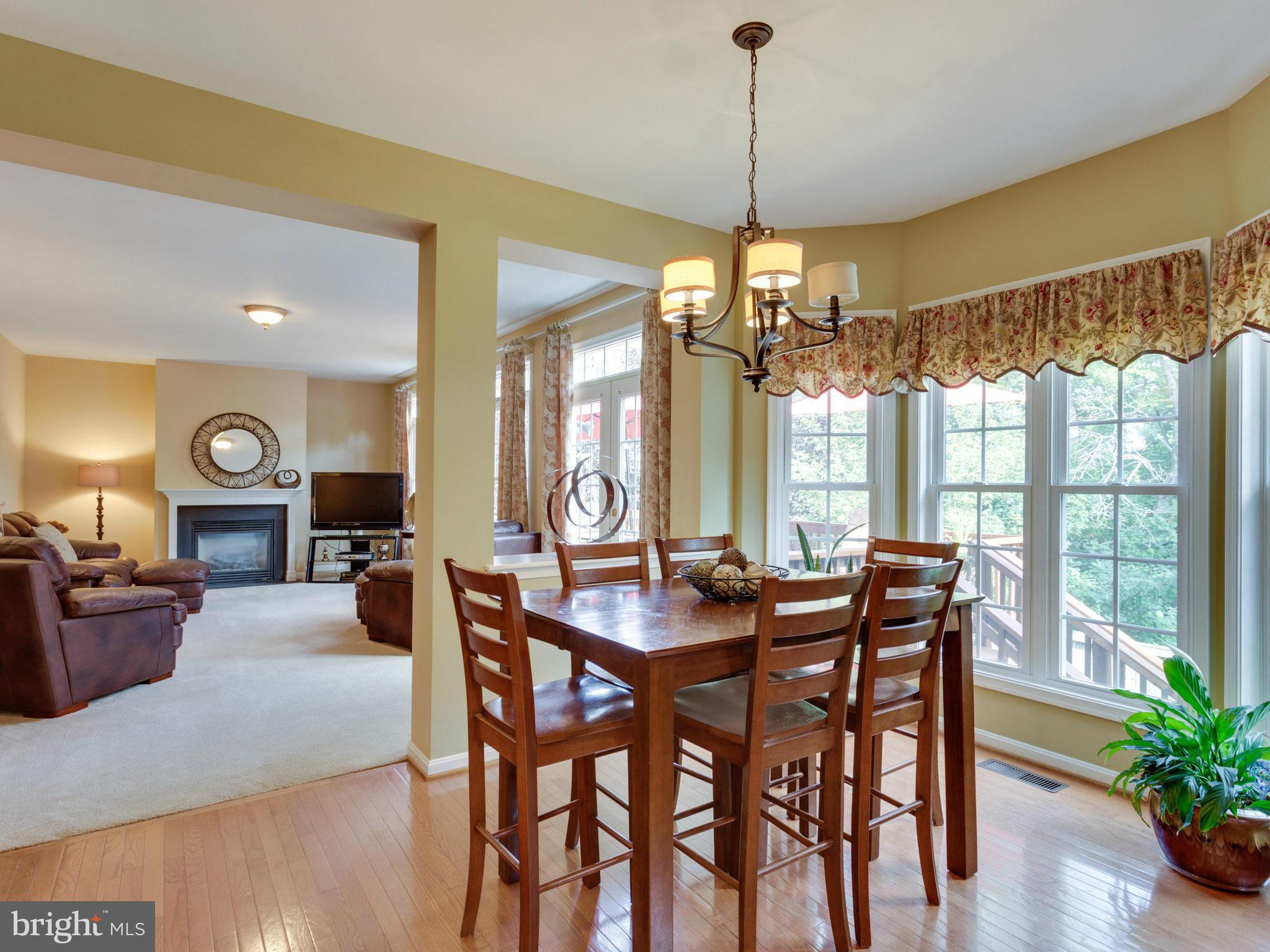 7701 Ridgepark Court Springfield, VA 22153 - Photo 7 of 30 Breakfast Room