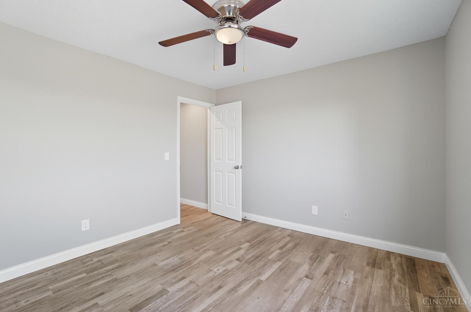 11565 Regency Square Court, Unit 9 Cincinnati, OH 45231 - Photo 14 of 20