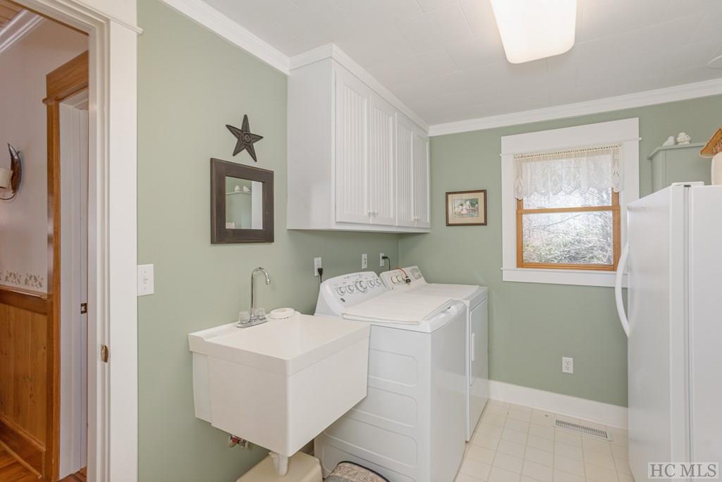 1184 Gold Mine Road Highlands, NC 28741 - Photo 16 of 46 Gallery Image 16