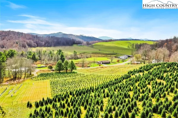 $452,000 | 6104 Howard's Creek Road, Boone, NC 28607