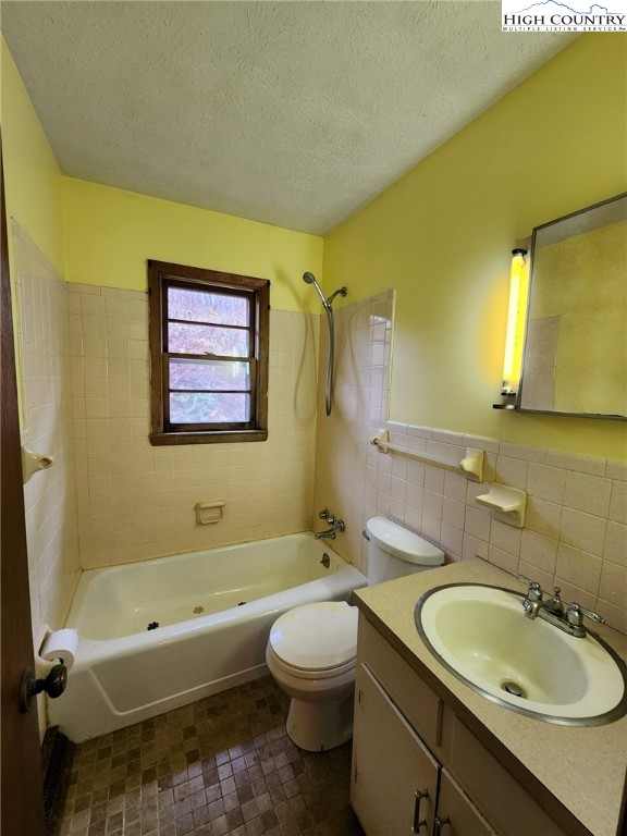 6104 Howard's Creek Road Boone, NC 28607 - Photo 45 of 50