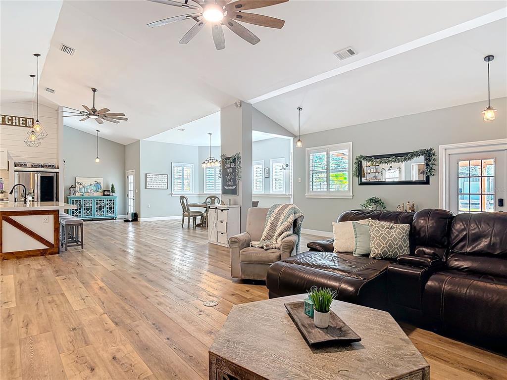 4252 Quail Ranch Road New Smyrna Beach, FL 32168 - Photo 11 of 77 Great room