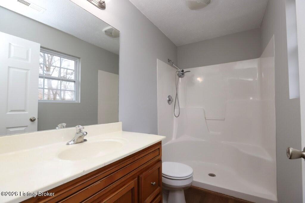 7300 Shepherdsville Road Elizabethtown, KY 42701 - Photo 33 of 37 IMG_1666