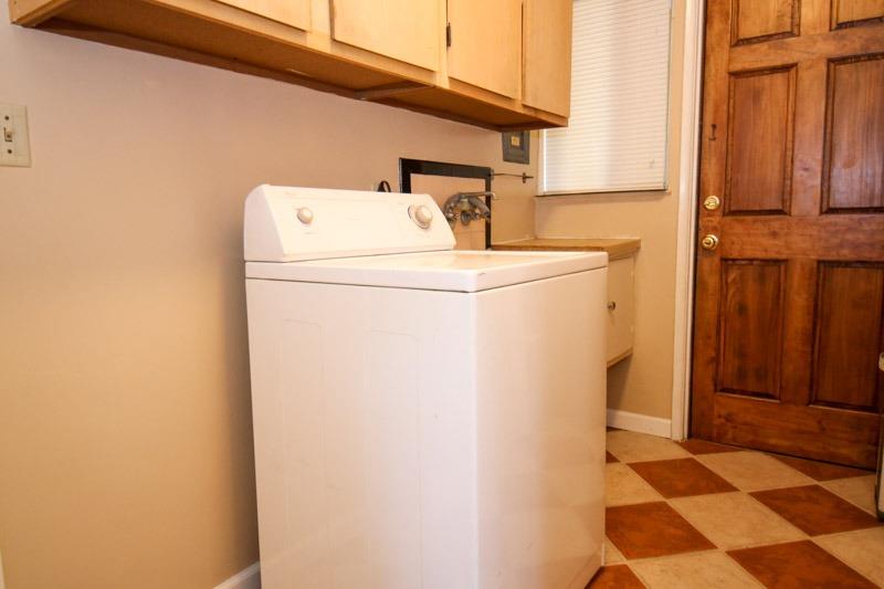 1111 South Klein Avenue Reedley, CA 93654 - Photo 15 of 44
