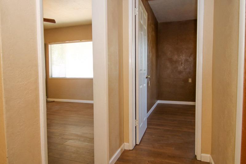 1111 South Klein Avenue Reedley, CA 93654 - Photo 23 of 44