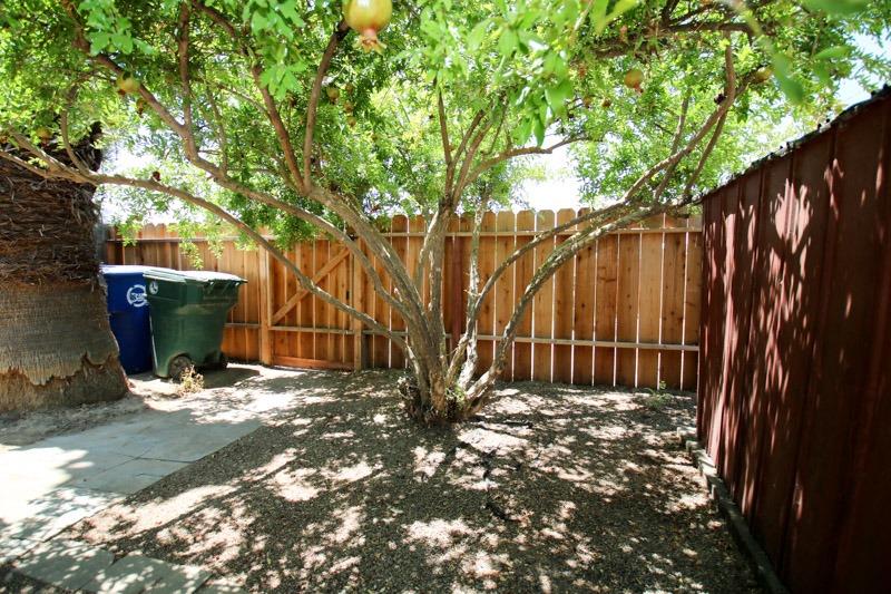 1111 South Klein Avenue Reedley, CA 93654 - Photo 39 of 44