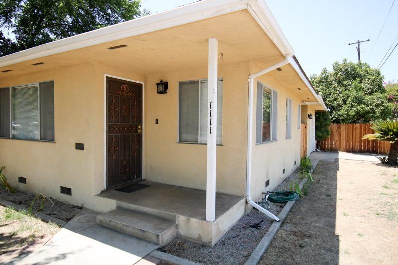 1111 South Klein Avenue Reedley, CA 93654 - Photo 7 of 44