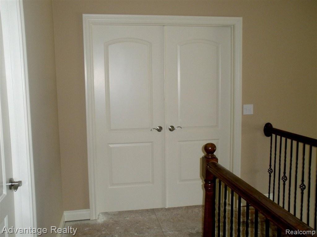 50893 Nesting Ridge Drive Macomb, MI 48044 - Photo 15 of 16 PB051079.JPG