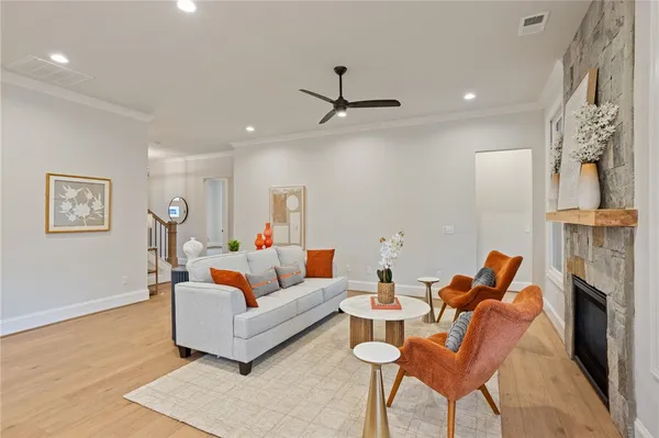 $745,500 | 520 Rosedale Way, Seneca, SC 29672