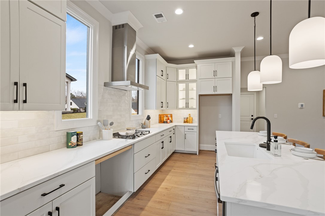 520 Rosedale Way Seneca, SC 29672 - Photo 15 of 30