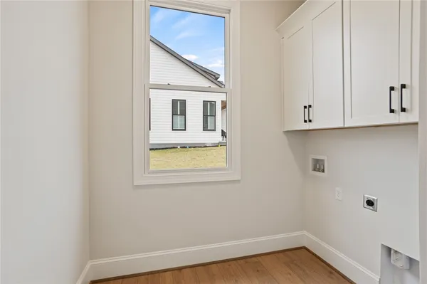 $745,500 | 520 Rosedale Way, Seneca, SC 29672