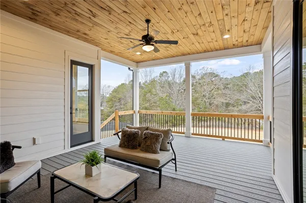 $745,500 | 520 Rosedale Way, Seneca, SC 29672