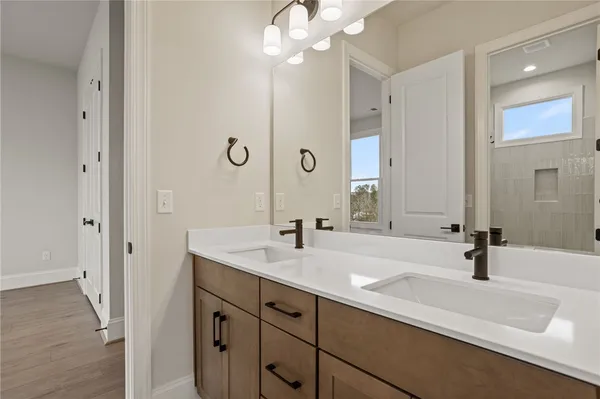 $745,500 | 520 Rosedale Way, Seneca, SC 29672