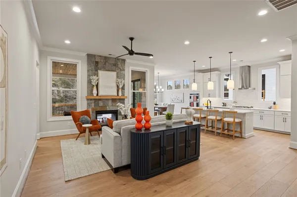 $745,500 | 520 Rosedale Way, Seneca, SC 29672