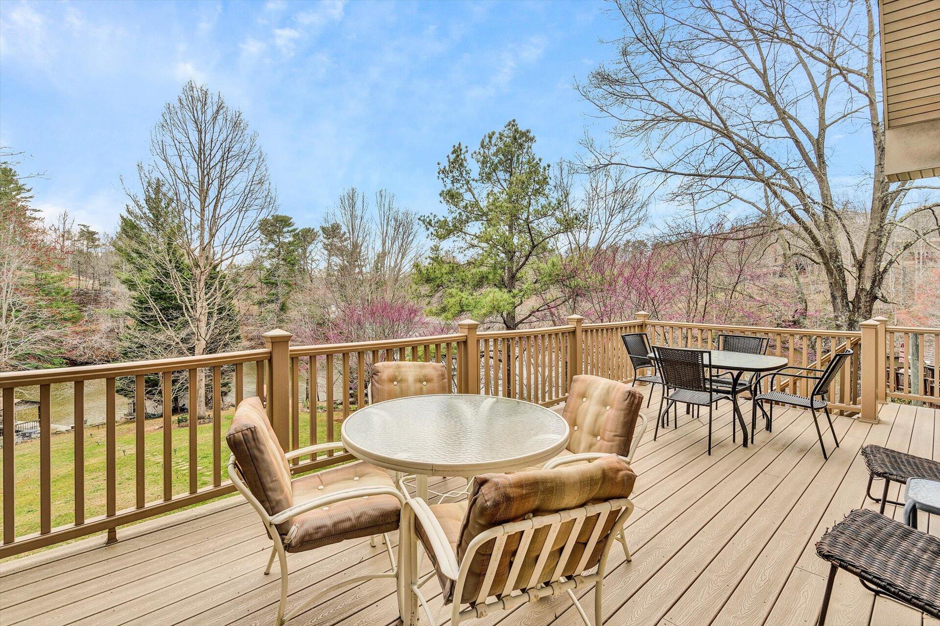 2340 Navigation Point Goodview, VA 24095 - Photo 19 of 49 29-2340 Navigation Pt 037