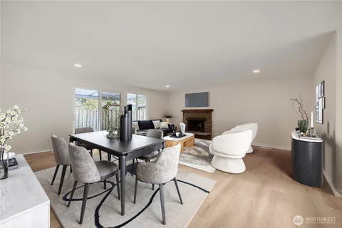 $599,950 | 32424 10th Place South, Federal Way, WA 98003