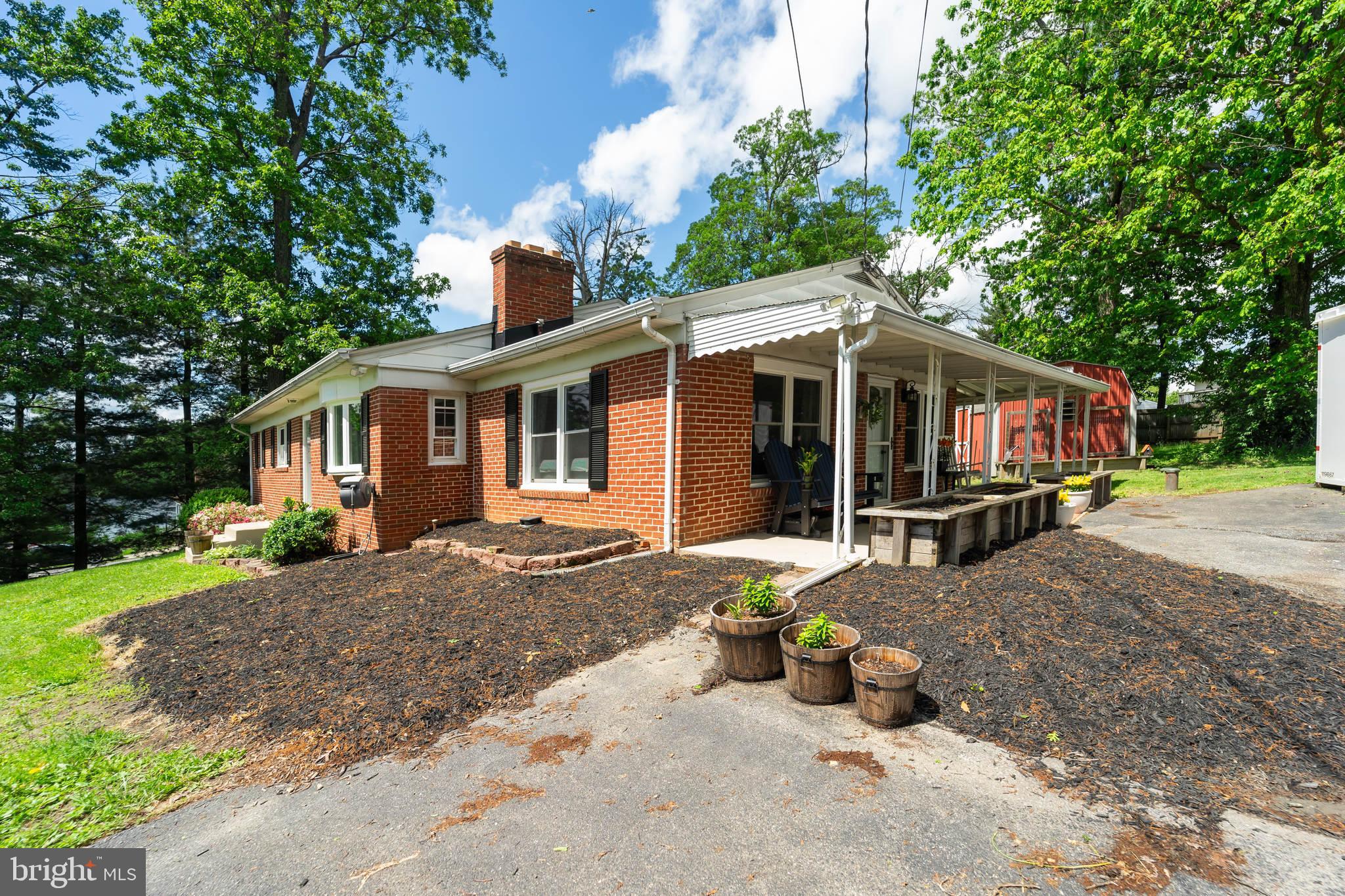 5233 Braddock Road Woodbine, MD 21797 - Photo 2 of 42 Gallery Image 2