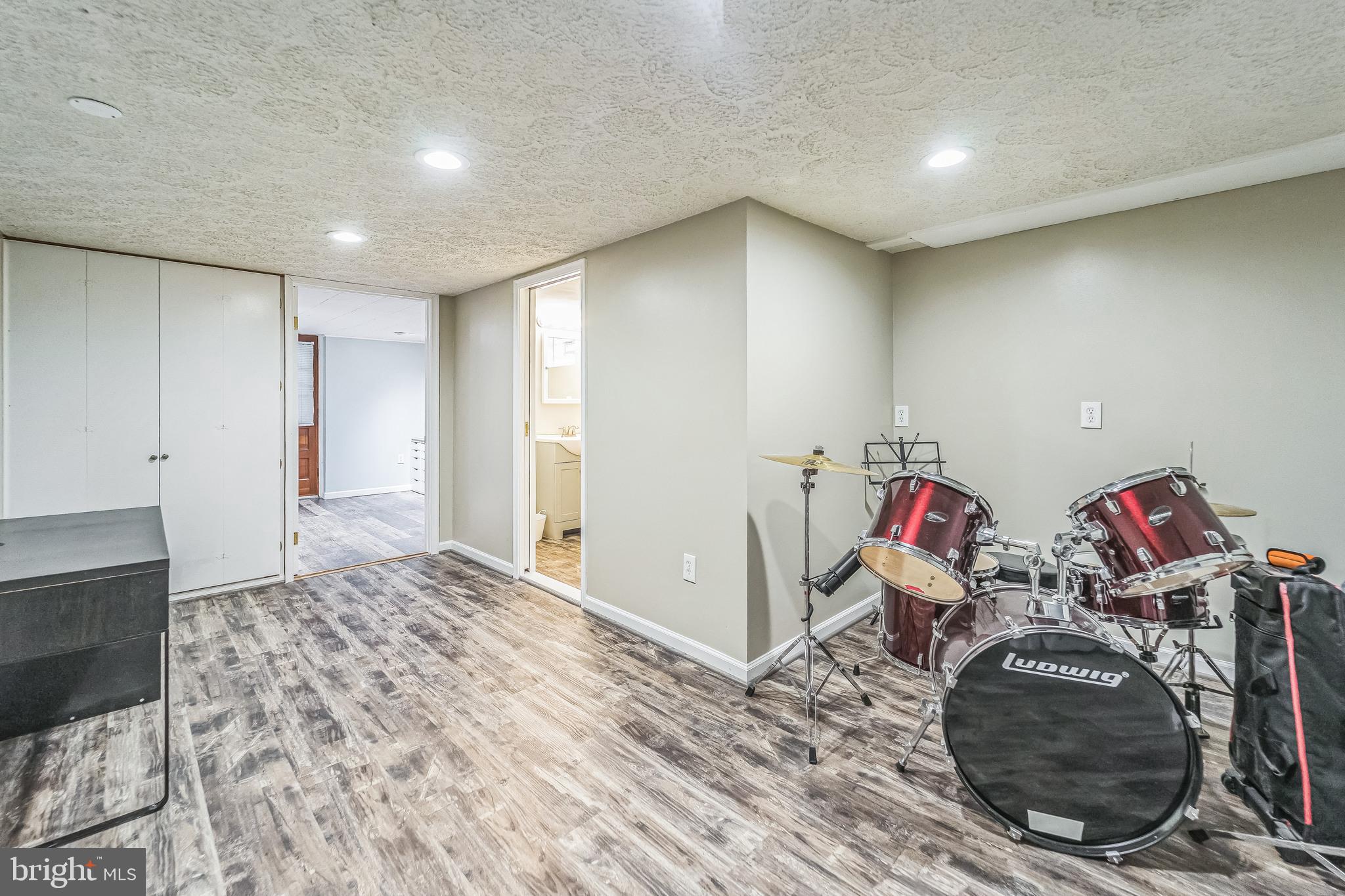 5233 Braddock Road Woodbine, MD 21797 - Photo 23 of 42 Basement rec room