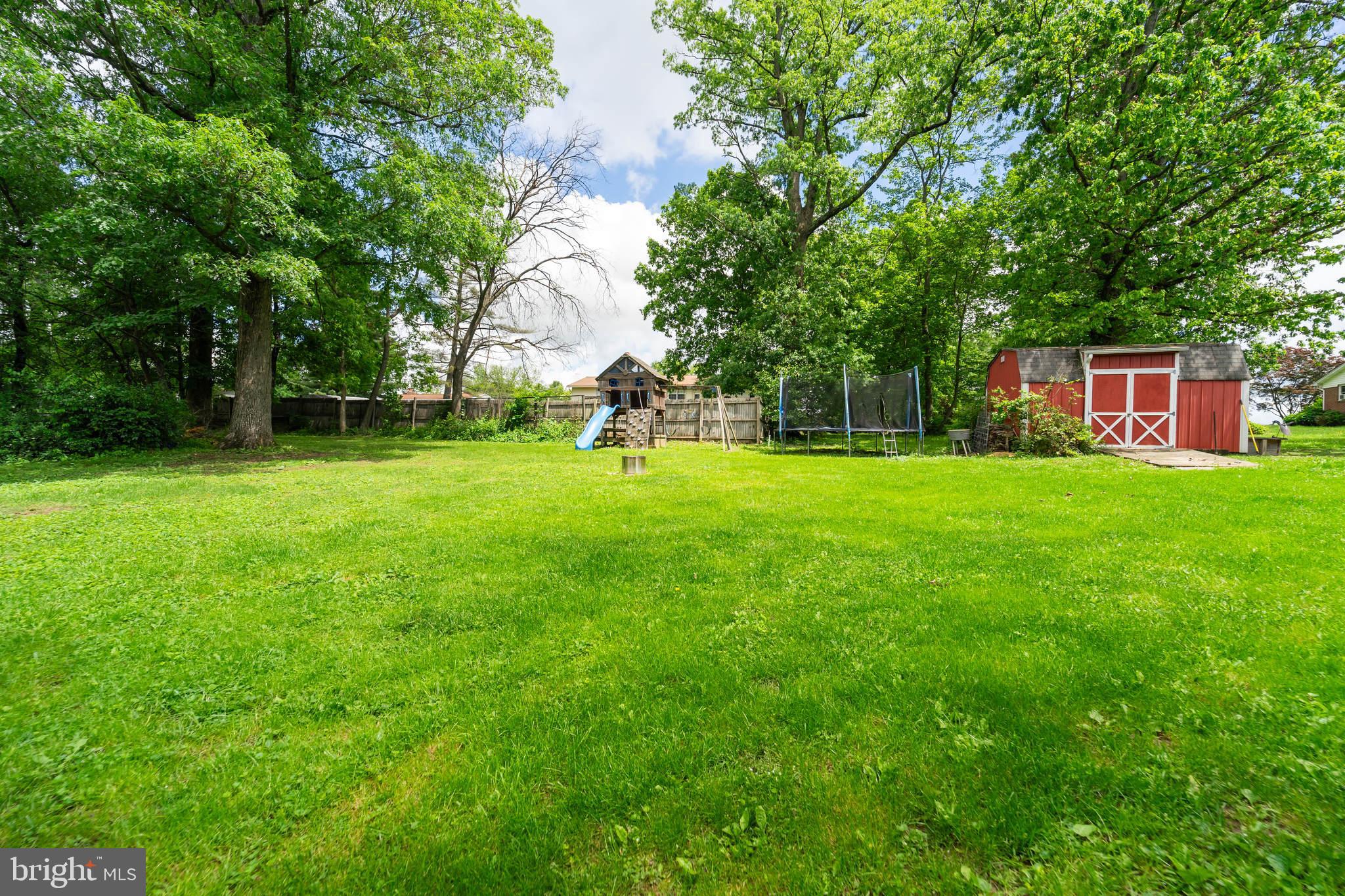 5233 Braddock Road Woodbine, MD 21797 - Photo 5 of 42 Gallery Image 5