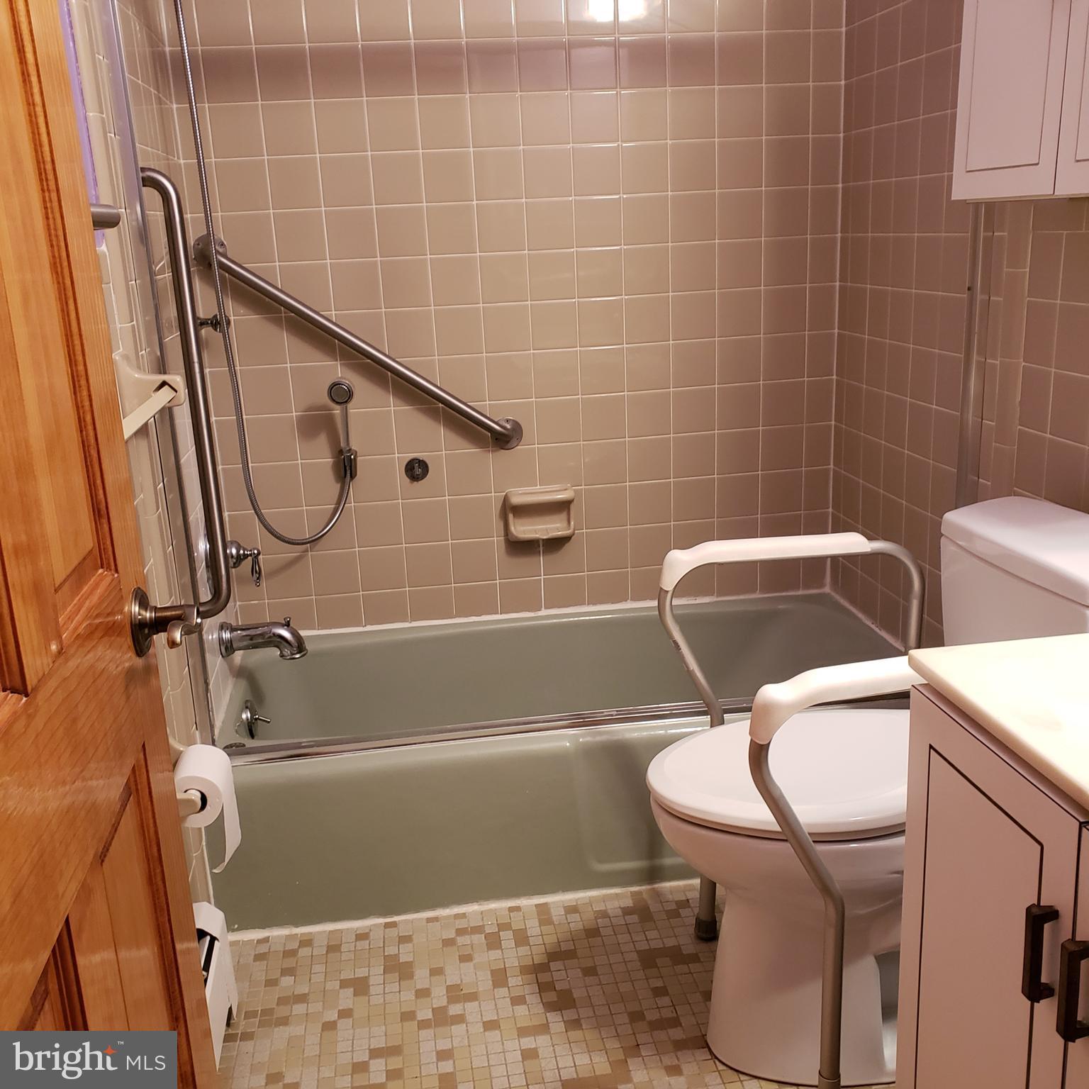 194 Moyer Road Chalfont, PA 18914 - Photo 14 of 19 Gallery Image 14