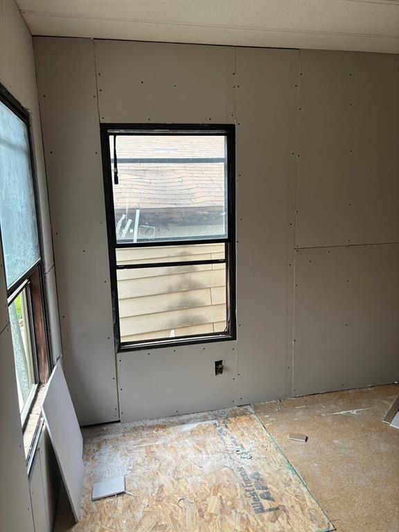 9601 Eagles Nest Road Rio Vista, TX 76093 - Photo 10 of 17 Gallery Image 10