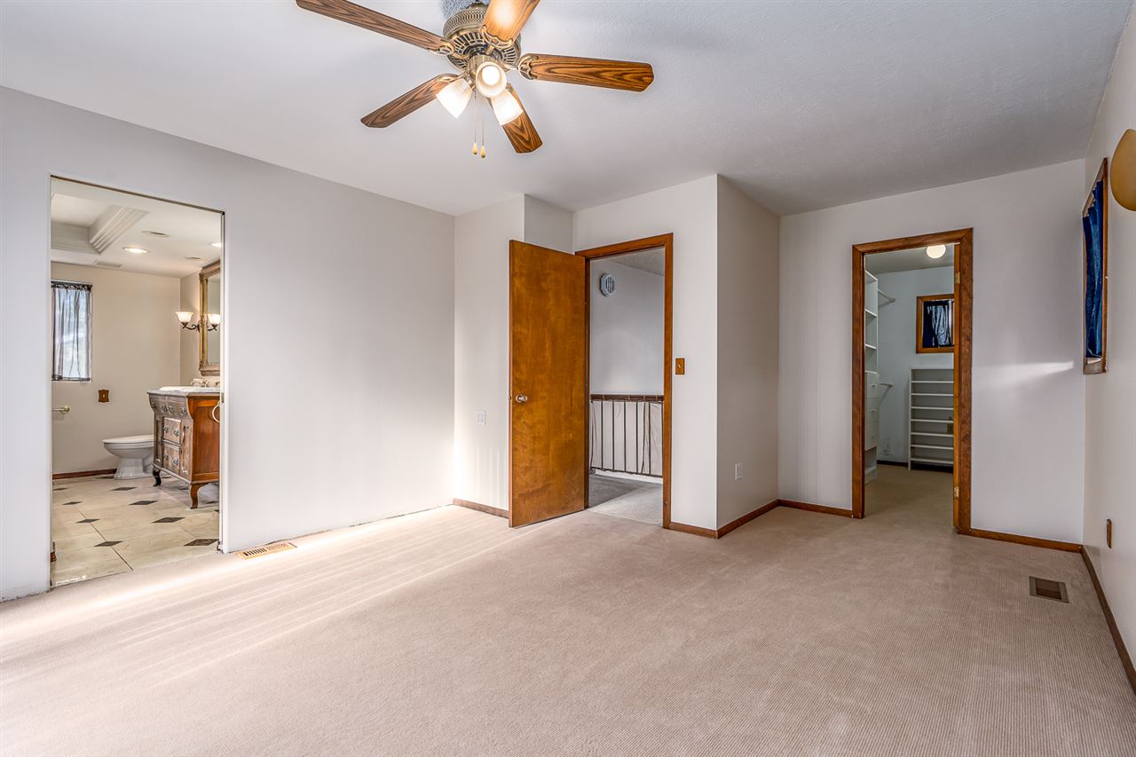 2211 North Houk Road Spokane Valley, WA 99216 - Photo 8 of 20