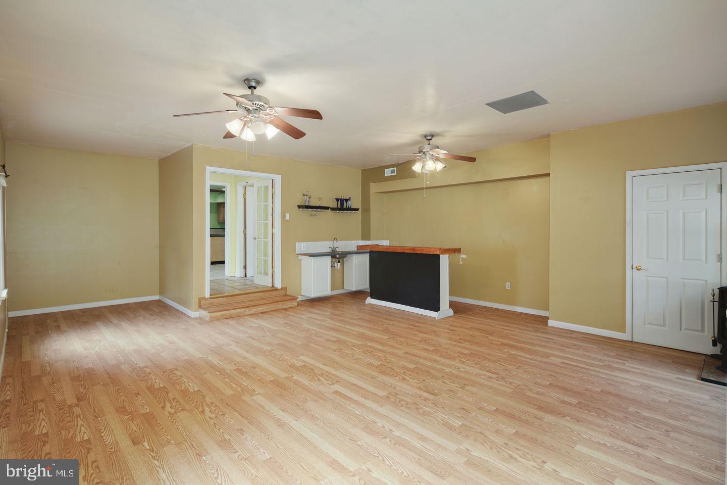 721 Spring Lane Philadelphia, PA 19128 - Photo 21 of 48 Gallery Image 21