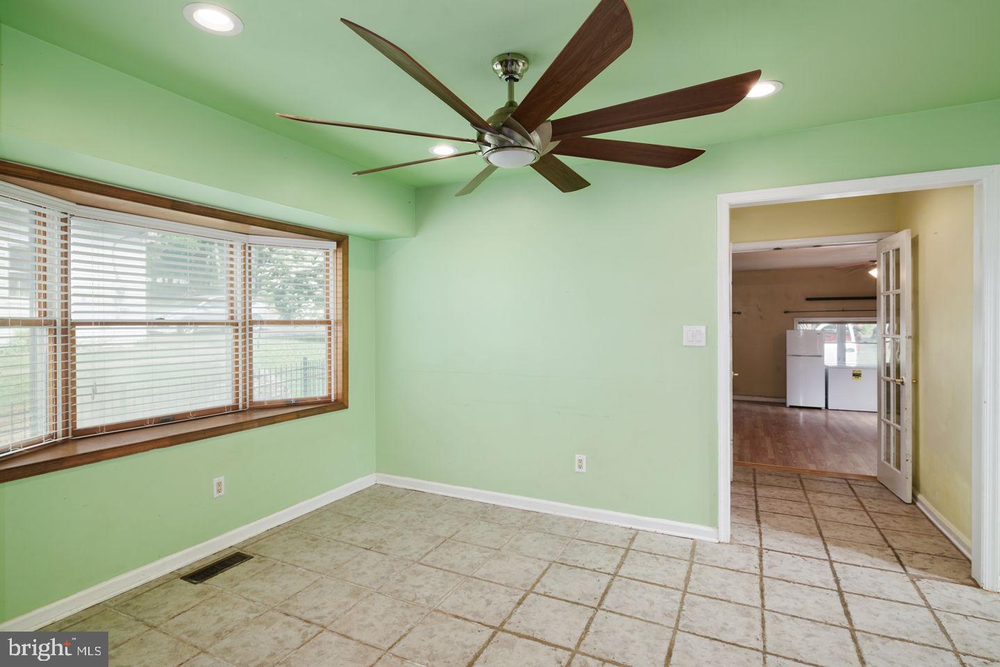 721 Spring Lane Philadelphia, PA 19128 - Photo 23 of 48 Gallery Image 23