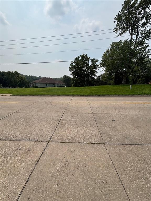 4216 Gene Field Road St. Joseph, MO 64506 - Photo 2 of 4