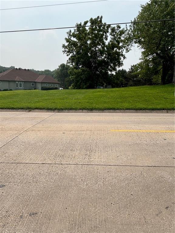 4216 Gene Field Road St. Joseph, MO 64506 - Photo 3 of 4