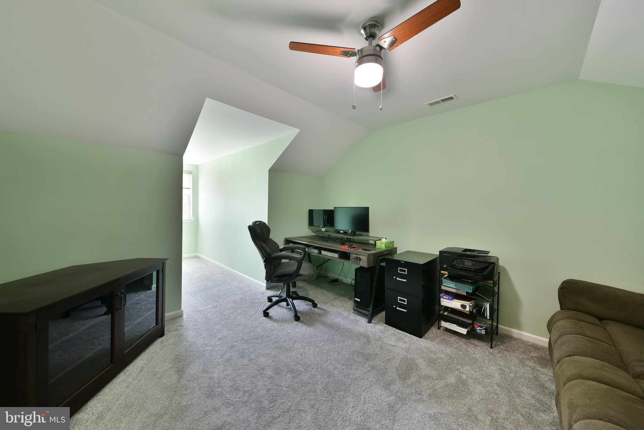 400 North York Road, Unit C Hatboro, PA 19040 - Photo 27 of 38 Bedroom 3