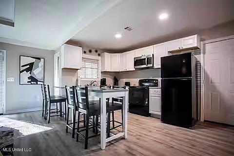 100 Vine Lane Brandon, MS 39047 - Photo 2 of 10 kitchen