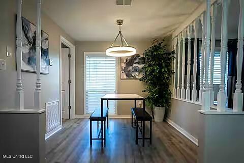100 Vine Lane Brandon, MS 39047 - Photo 7 of 10 dinning
