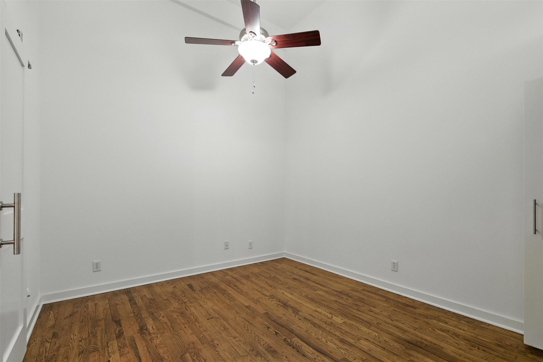 915 Franklin Street, Unit 2I Houston, TX 77002 - Photo 17 of 34