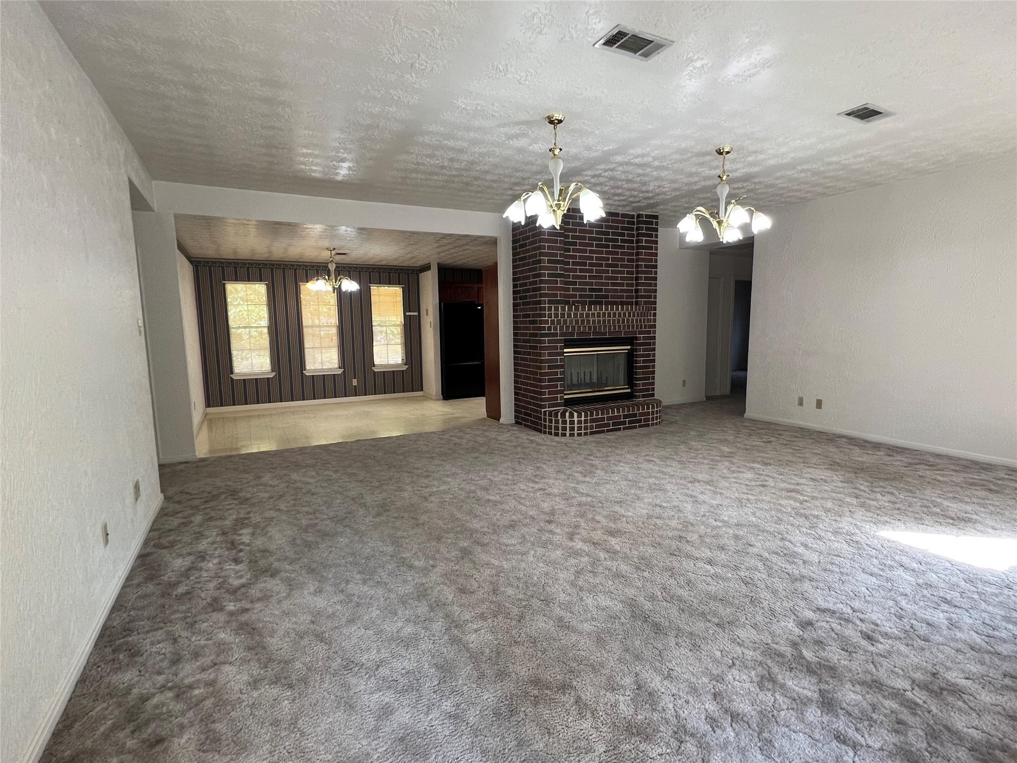12345 Oak Leaf Road Conroe, TX 77303 - Photo 4 of 10 Gallery Image 4