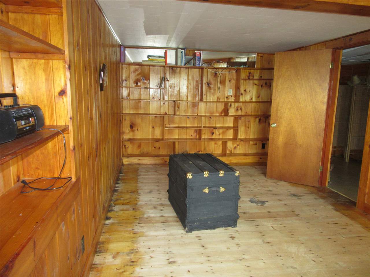 87 Cottage Road Brighton, VT 05846 - Photo 18 of 25 Gallery Image 18