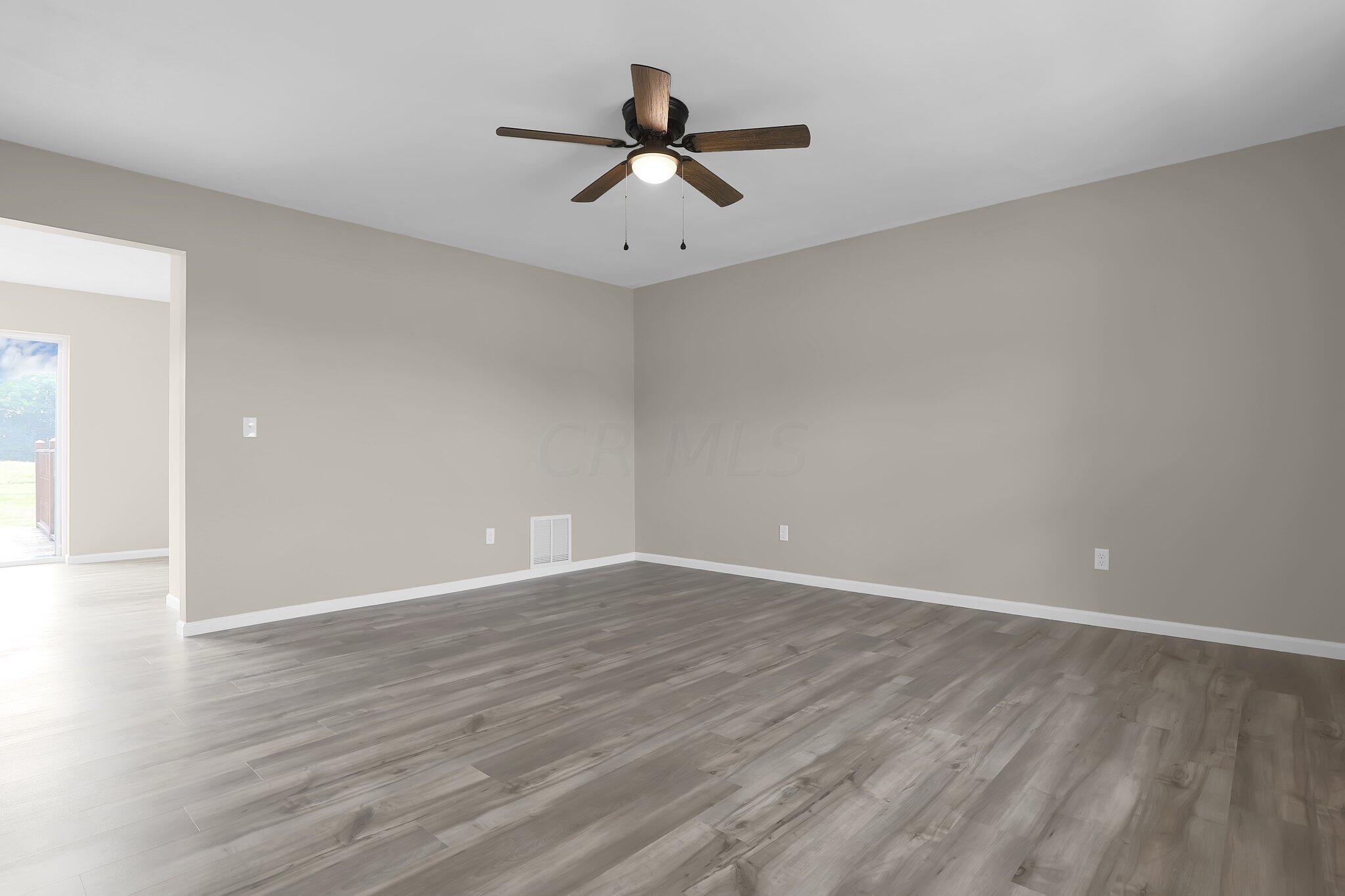 6081 Fairmount Road Newark, OH 43056 - Photo 5 of 39 7-web-or-mls-6081-fairmount-rd