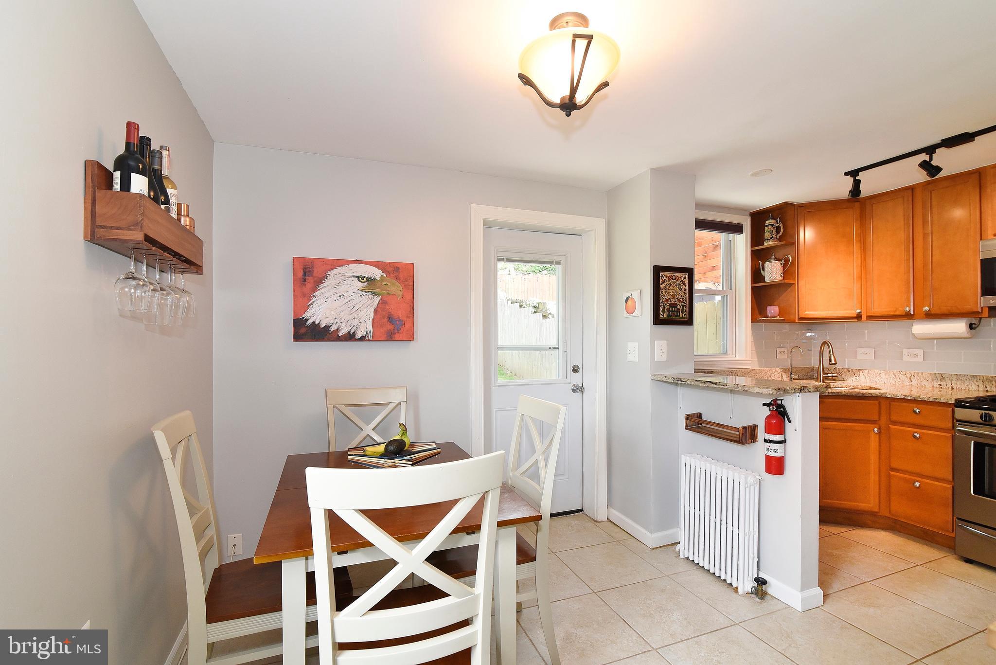 3727 South Kemper Road Arlington, VA 22206 - Photo 10 of 25 Open Kitchen / Dining