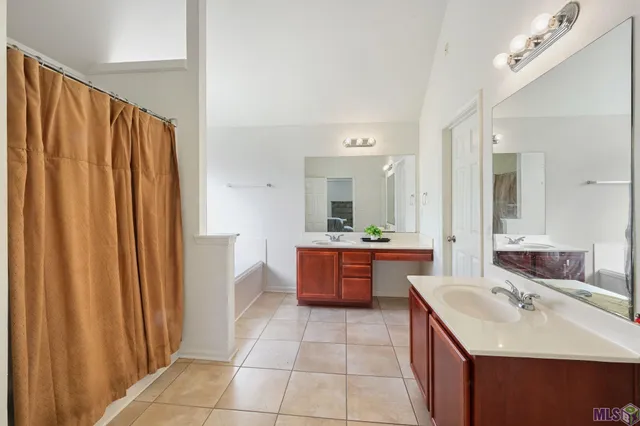 $335,000 | 14462 Caribbean Drive, Gonzales, LA 70737