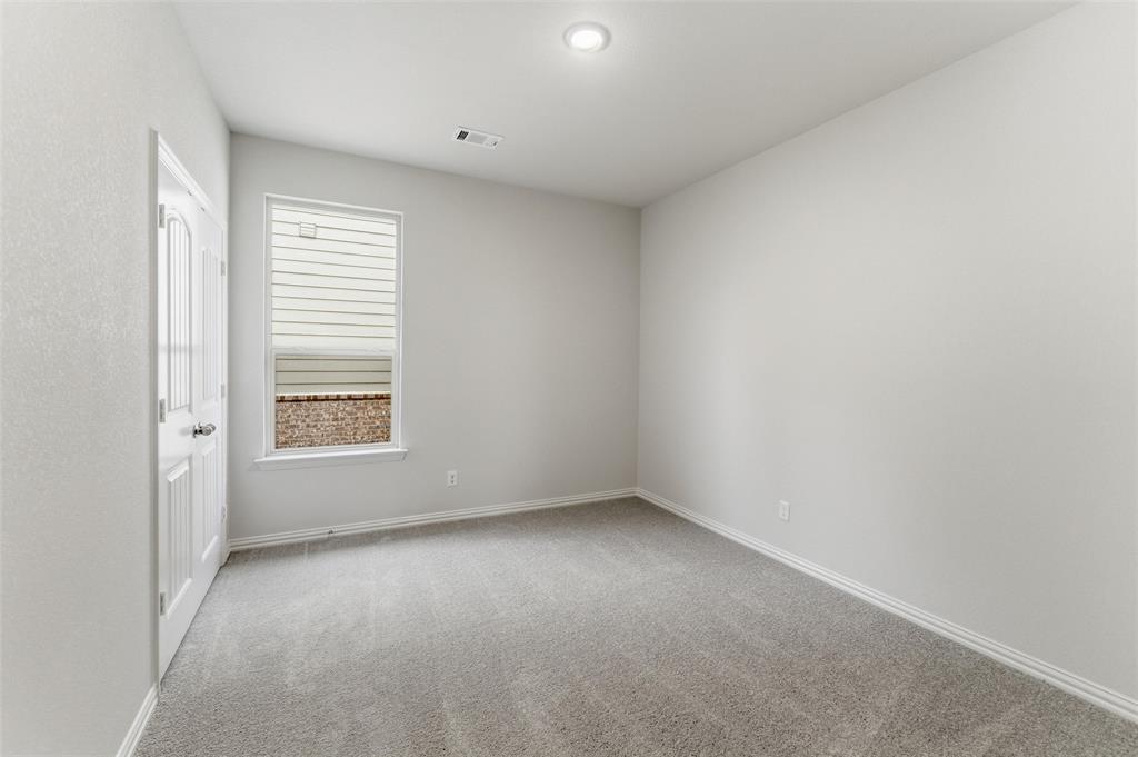 1249 Sabine River Lane Springtown, TX 76082 - Photo 11 of 23