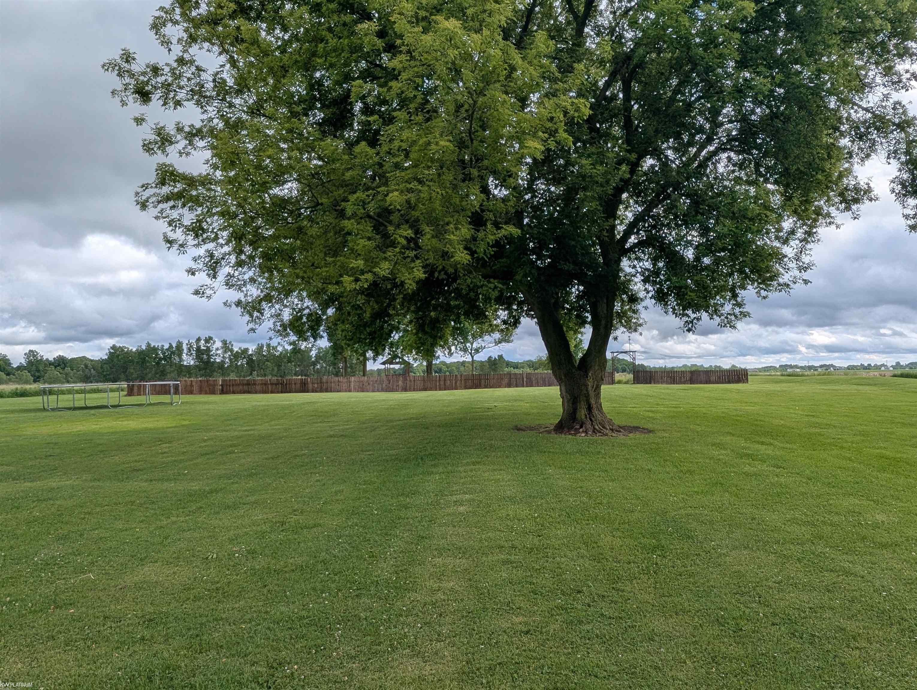 33700 Pratt Road Richmond, MI 48062 - Photo 15 of 41