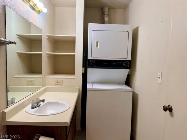 $1,275 | 1303 Darlene Way, Unit 402B, Boulder City, NV 89005
