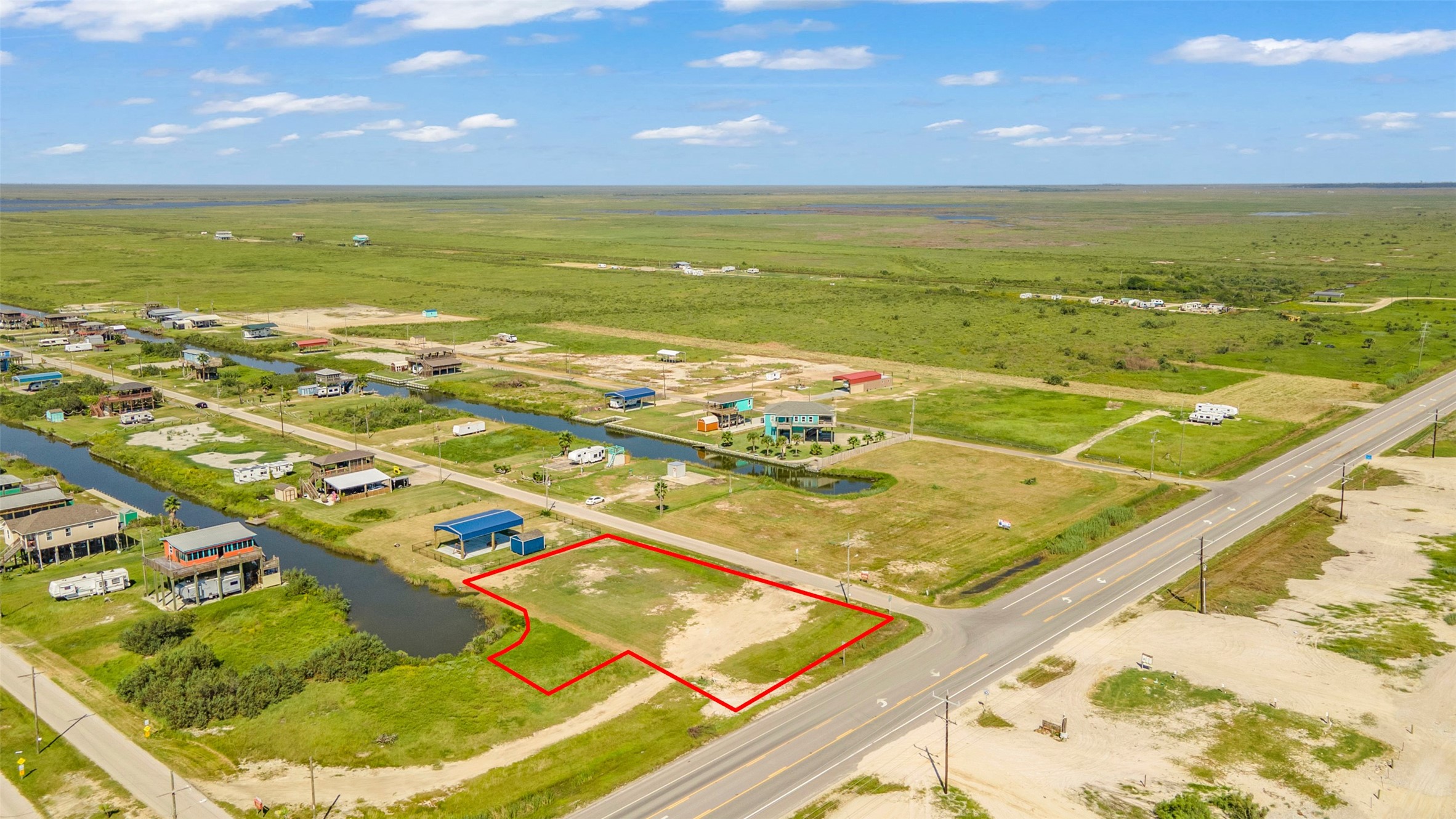 1011 Mabry Crystal Beach, TX 77650 - Photo 7 of 12 a view of an ocean