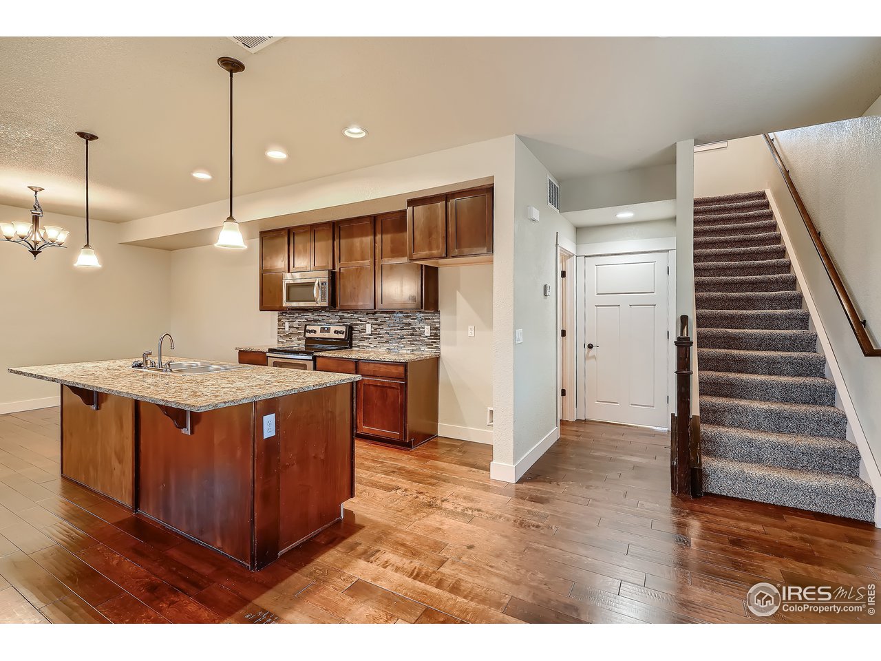 2057 Scarecrow Road Fort Collins, CO 80525 - Photo 9 of 32 Gallery Image 9
