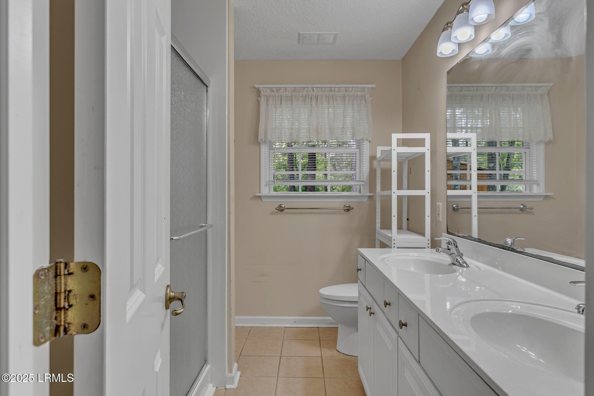 695 Sams Point Road Beaufort, SC 29907 - Photo 13 of 22 dp2505292-1015