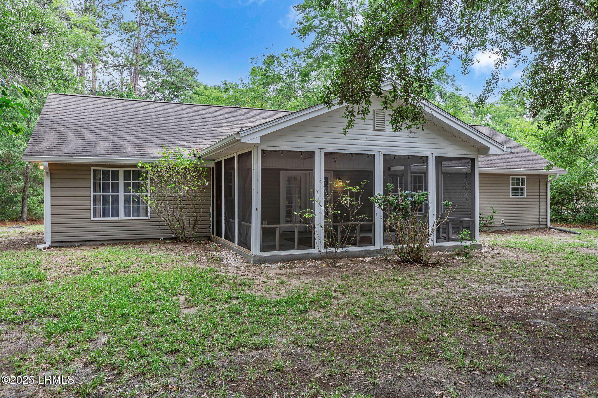 695 Sams Point Road Beaufort, SC 29907 - Photo 20 of 22 dp2505292-1027