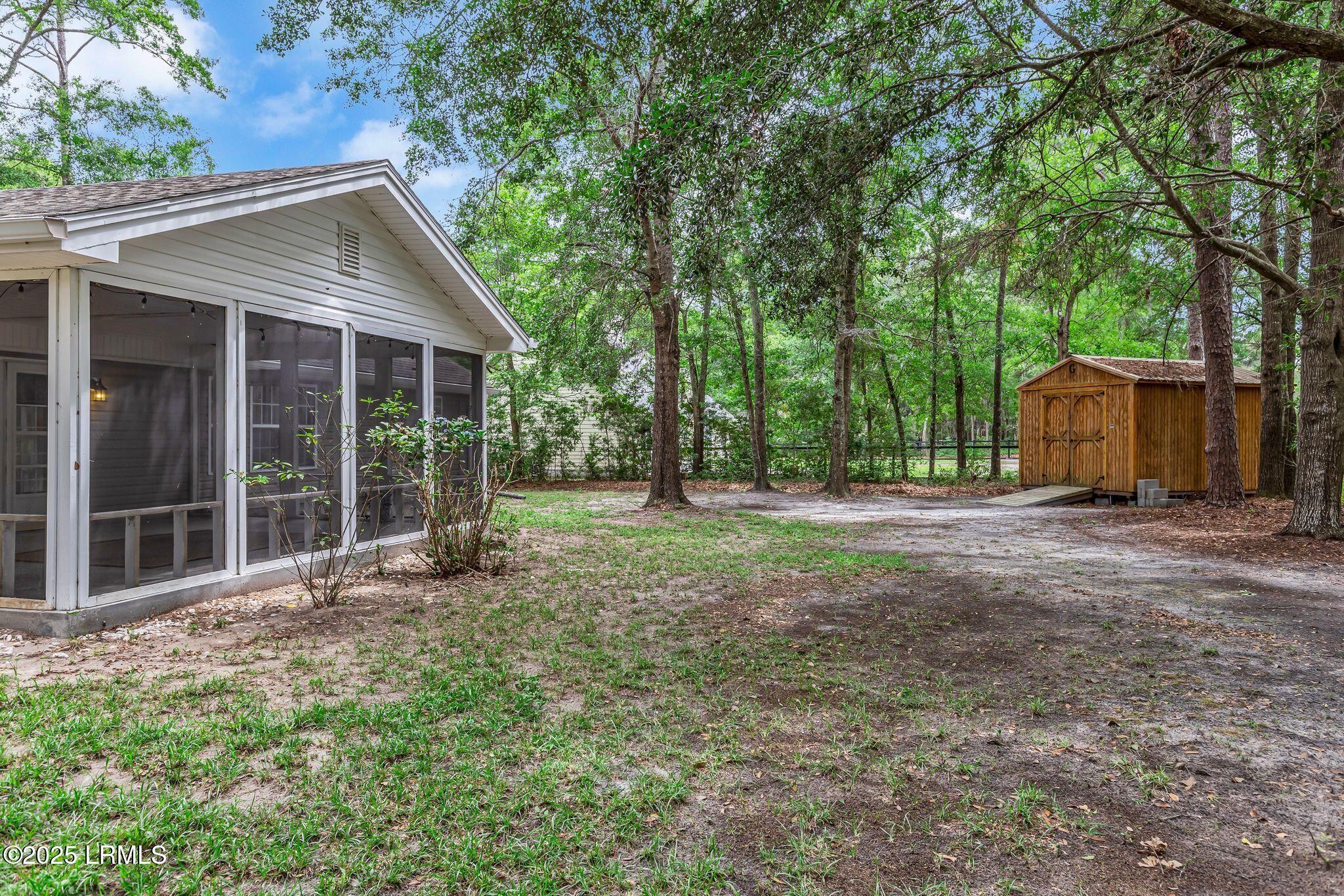 695 Sams Point Road Beaufort, SC 29907 - Photo 21 of 22 dp2505292-1028