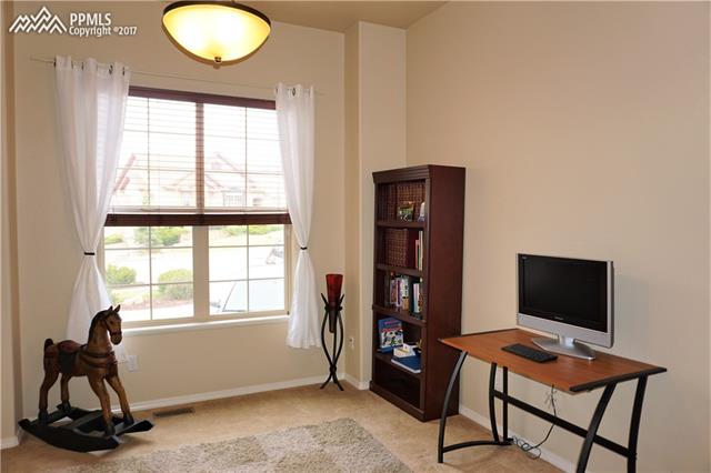 13740 Windy Oaks Road Colorado Springs, CO 80921 - Photo 8 of 18 Gallery Image 8