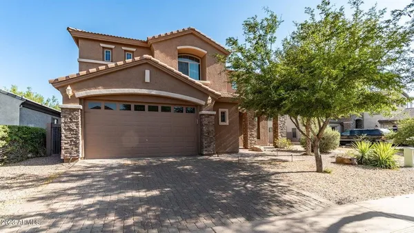 $2,795 | 3441 West Little Hopi Drive, Phoenix, AZ 85086