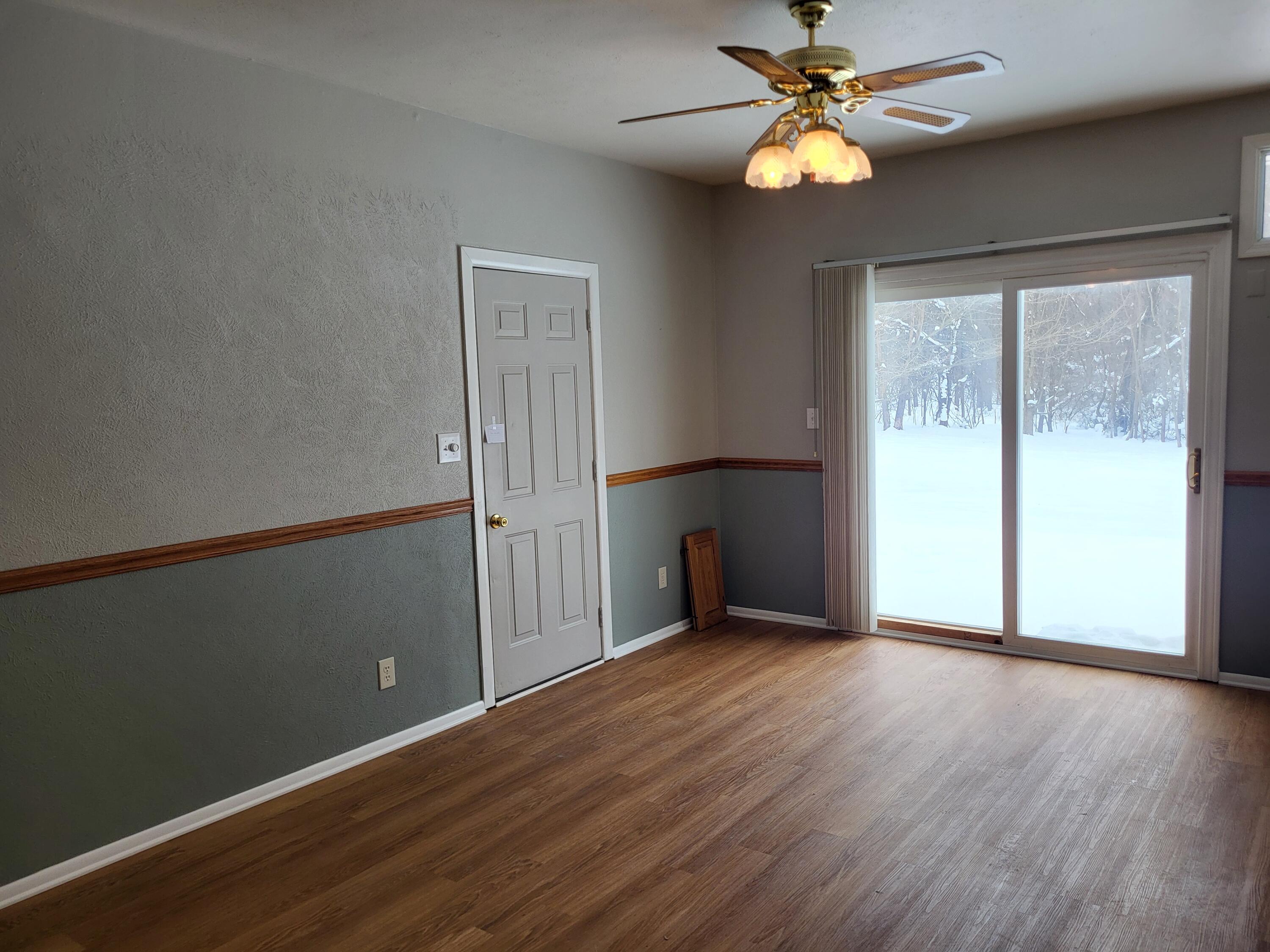 2710 Weaver Road Niles, MI 49120 - Photo 6 of 37 20260205_121316